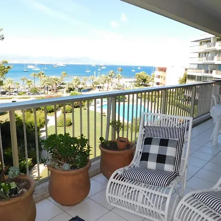 Daire Superb T4 'port Aubernon' With Sea View Air Conditioningparking And Pool Antibes